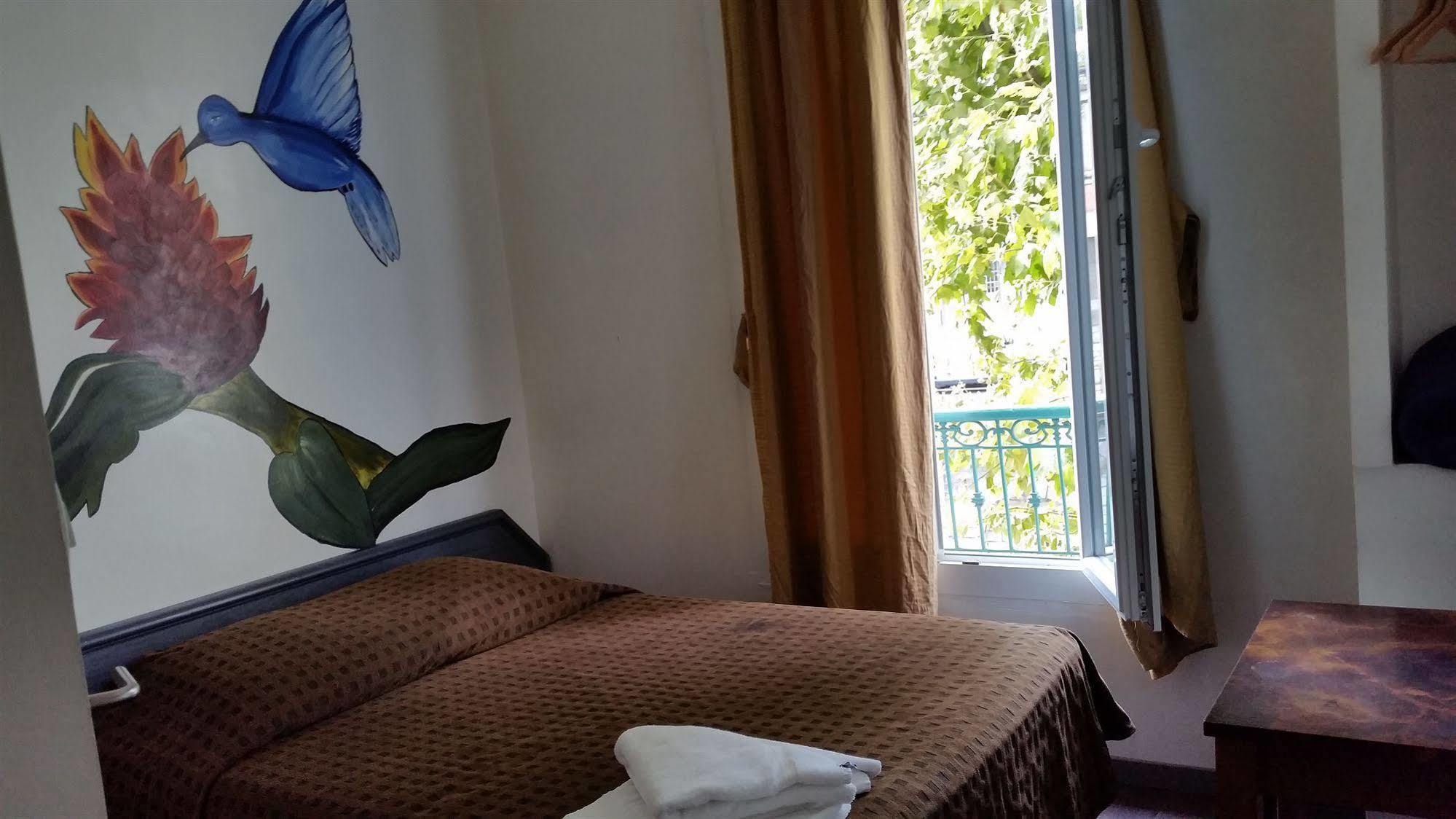 Evelia Hotels Nisa Exterior foto